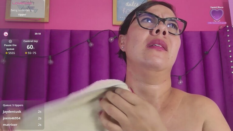 Hotlatinateacher's Streamate show and profile