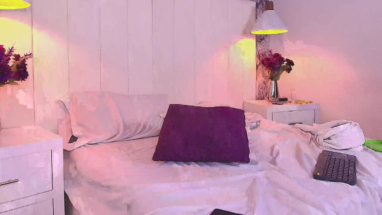 Tessalove_606's Streamate show and profile