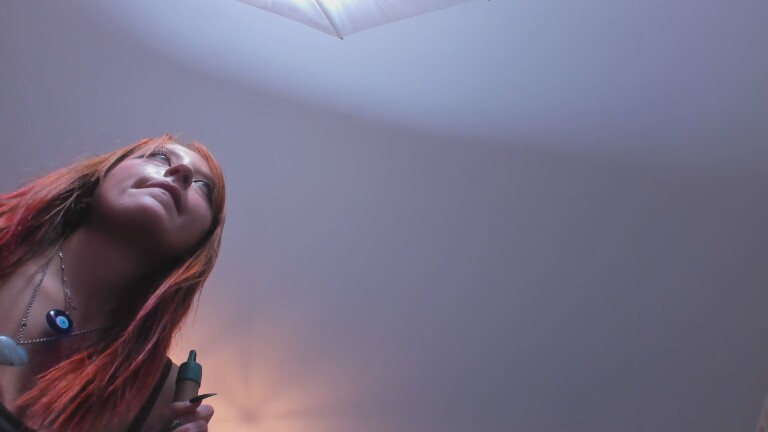 JuneEvanss's Streamate show and profile