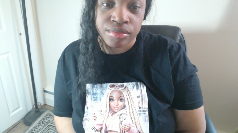 SexyMona's Streamate show and profile