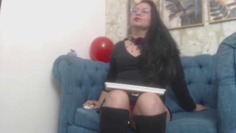 HelenNovoa26's Streamate show and profile