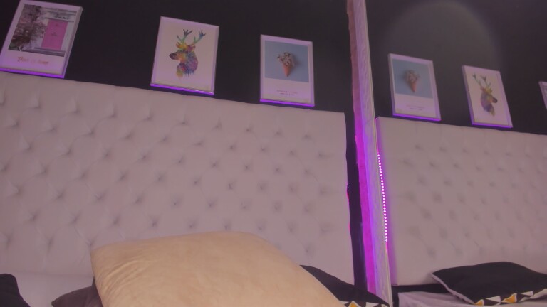 NaslyStone's Streamate show and profile