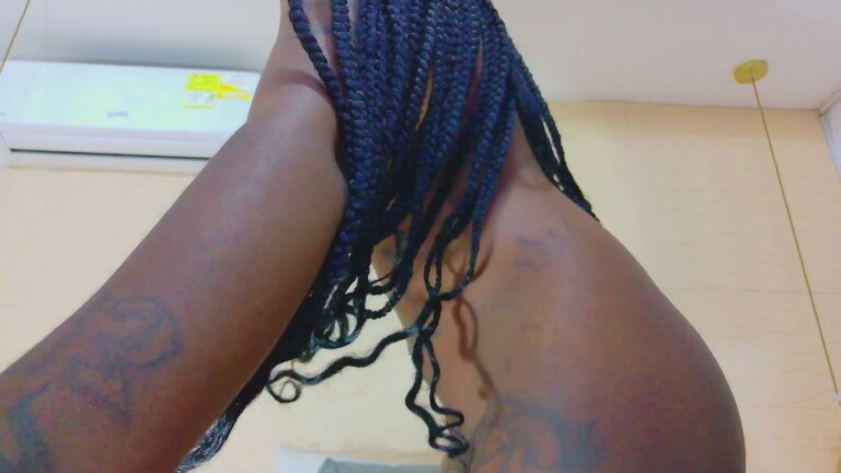 Slimchocobar28's Streamate show and profile