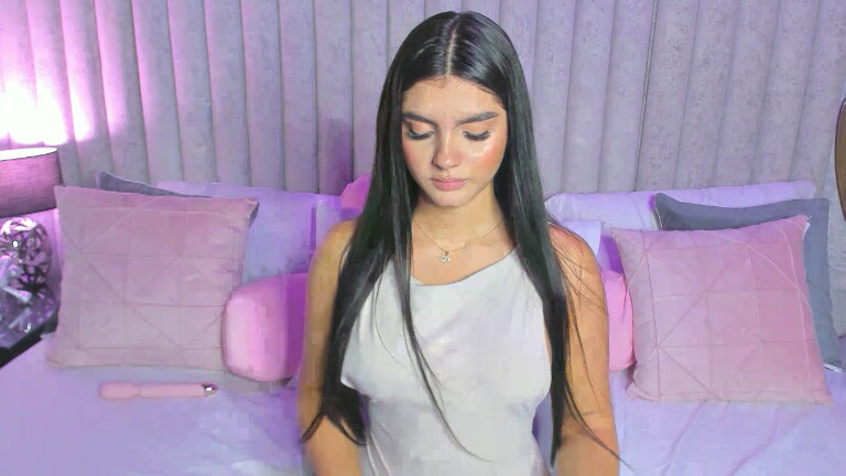 SamiLewis's Streamate show and profile