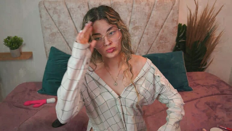 IamAbbi's Streamate show and profile