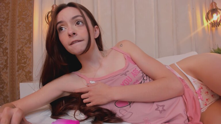 LucianaAriaas's Streamate show and profile