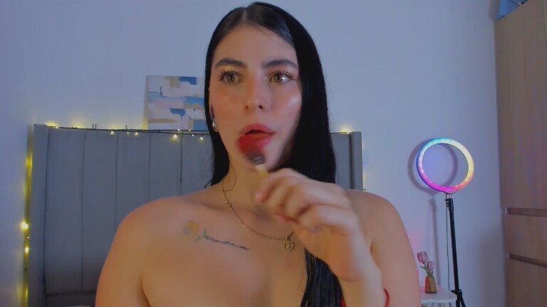 lunahoneeyy's Streamate show and profile