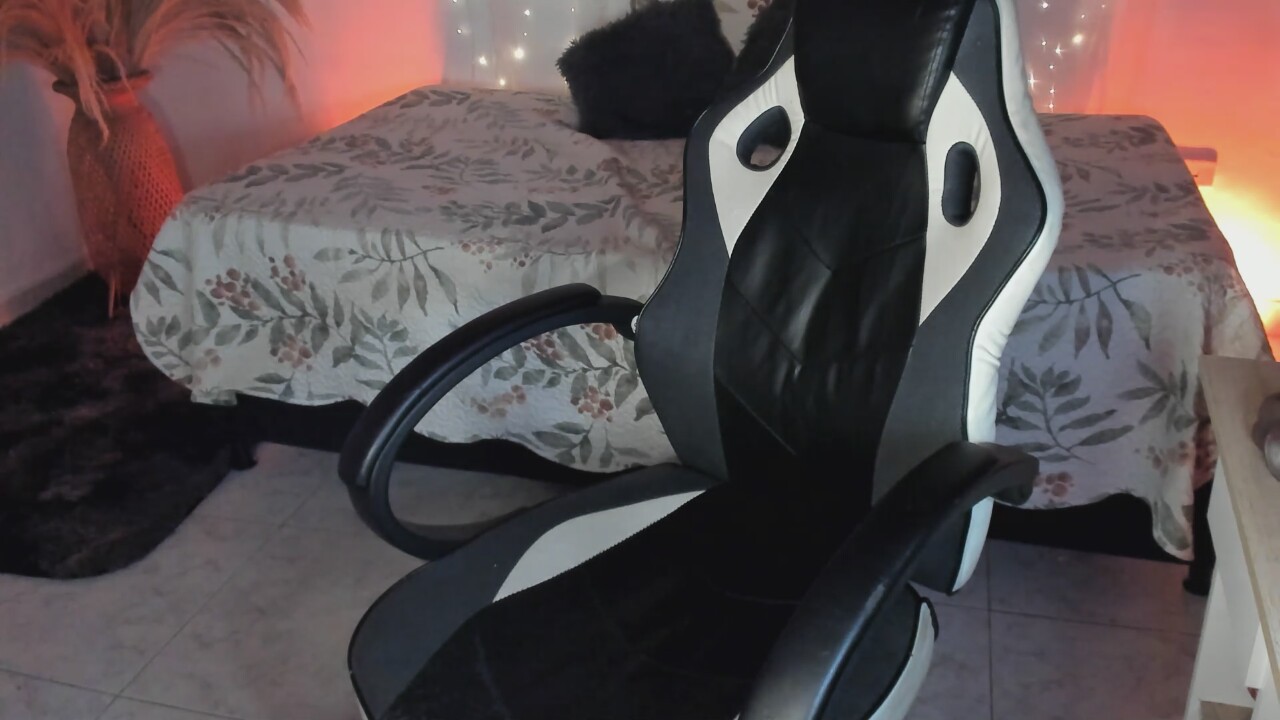 Riana_kean100
