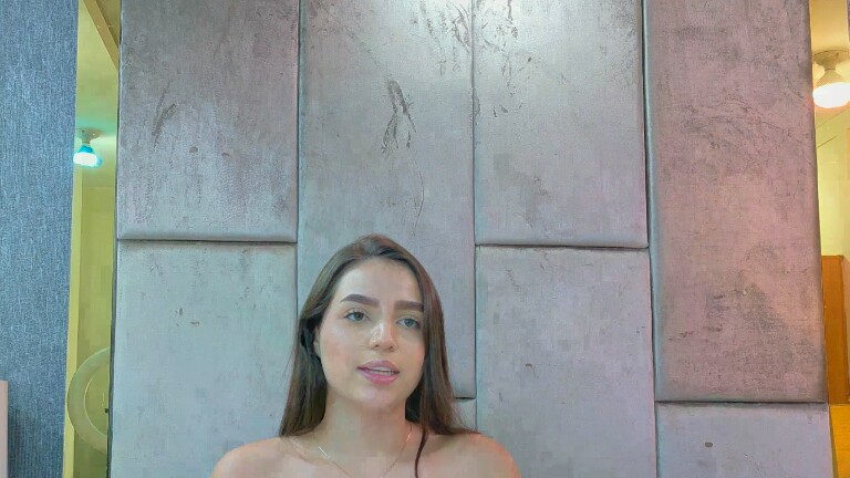 KiaraDiaz's Streamate show and profile