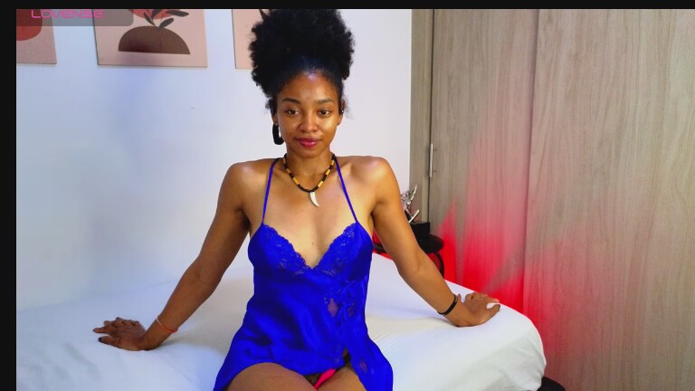 kriss_reyes's Streamate show and profile