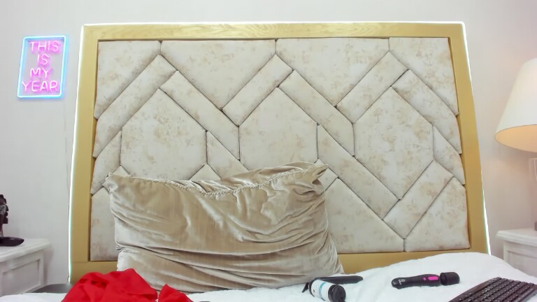 Nix_Montiel's Streamate show and profile