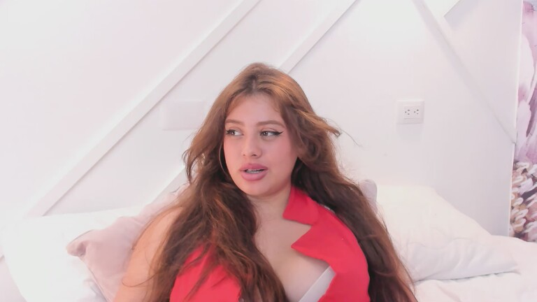 SophieElix's Streamate show and profile