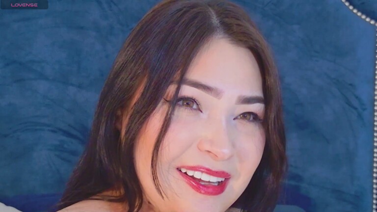 LinaWester's Streamate show and profile