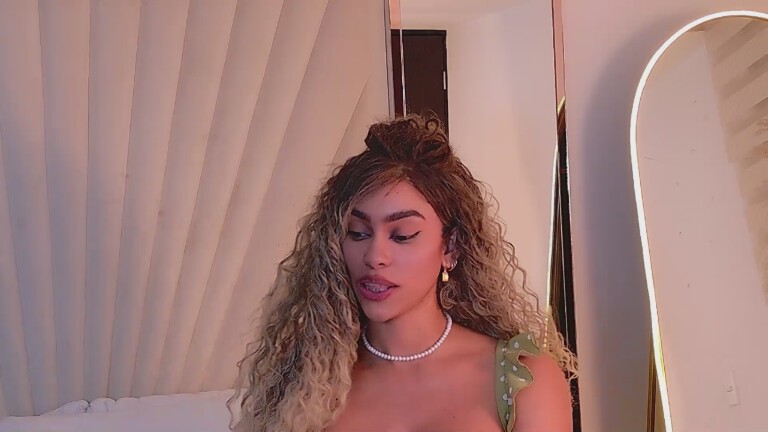 GingerPiiaf's Streamate show and profile