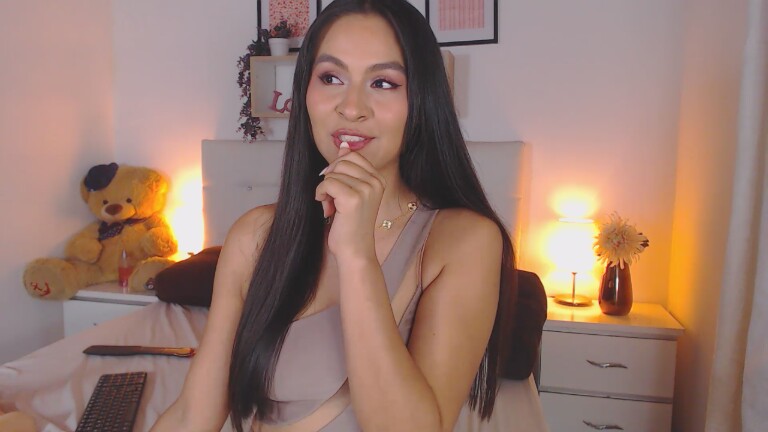 EmilyPricee's Streamate show and profile