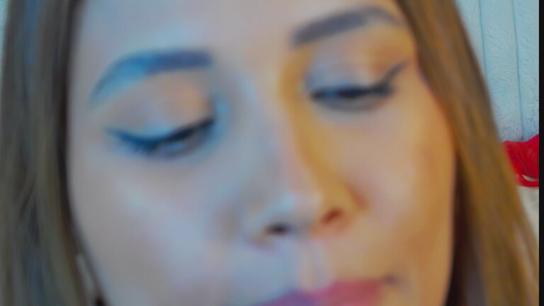 danafiore's Streamate show and profile