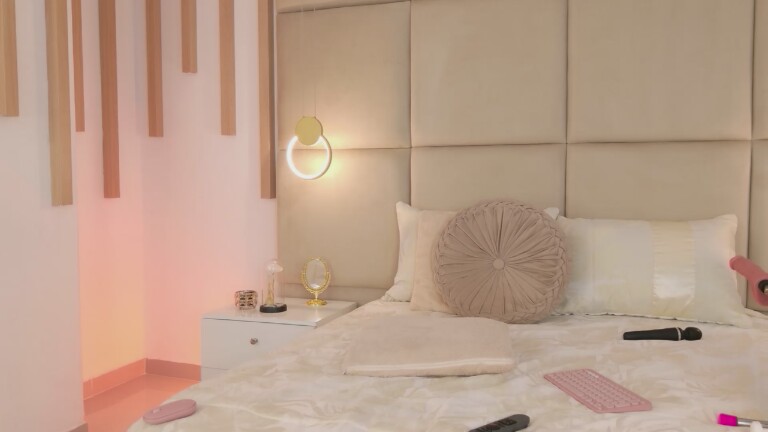 GiaRosset's Streamate show and profile