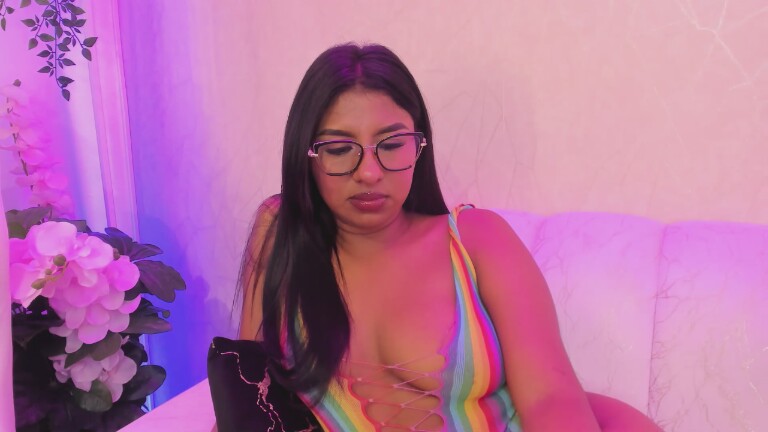 CristalCarrintonn's Streamate show and profile