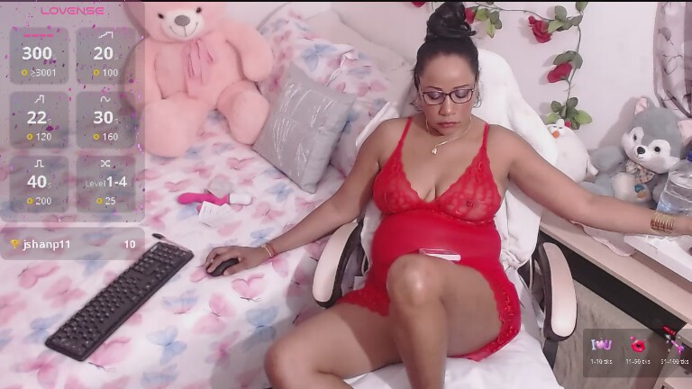 DulceStonex's Streamate show and profile