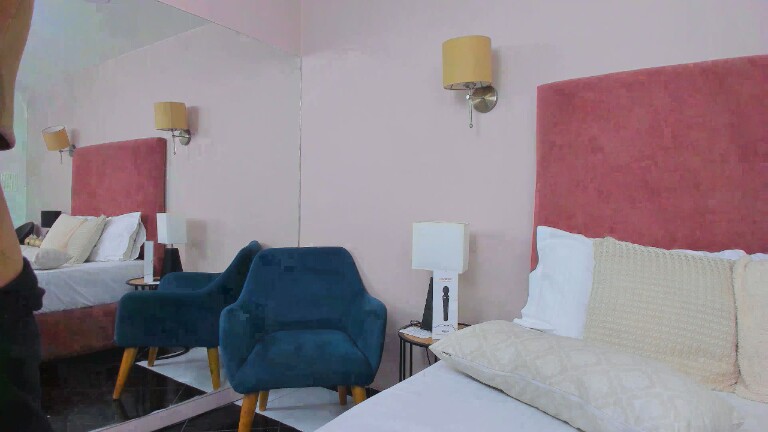 MeganTanner's Streamate show and profile