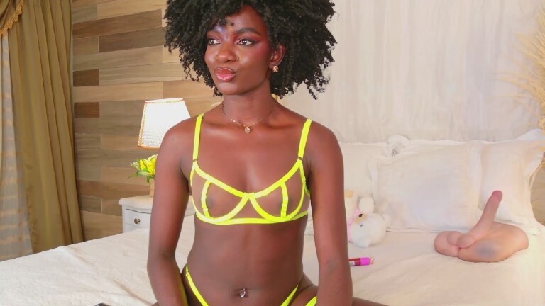 YaraDavis's Streamate show and profile