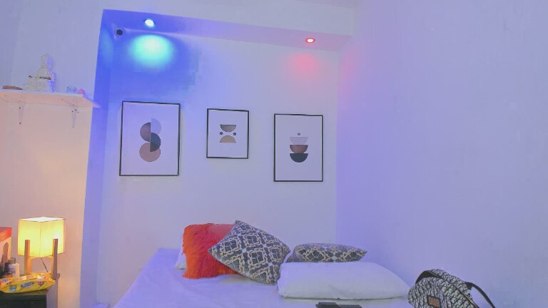 IsabelOrtega's Streamate show and profile