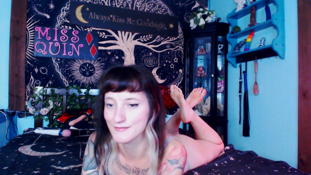 MissQuinCam