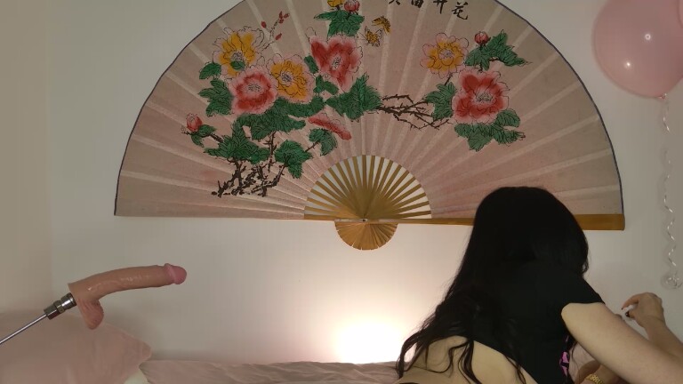 SweetSara33's Streamate show and profile