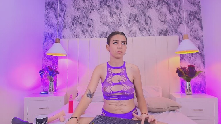 Katy_606's Streamate show and profile